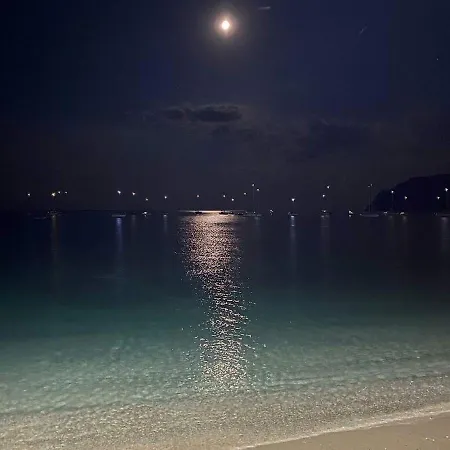 Mare Fuori Lacona Dom wakacyjny *